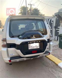 ميتسوبيشي باجيرو